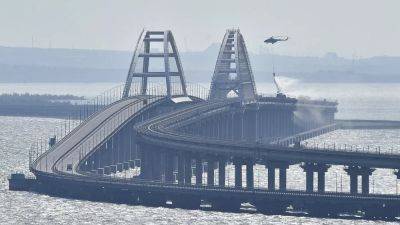 Крымский мост был подорван в рамках спецоперации СБУ и ВМС Украины - СМИ