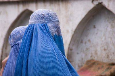 ООН: Талибан все сильнее ограничивает свободу женщин