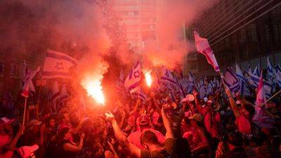 В Израиле новые крупные протесты против судебной реформы