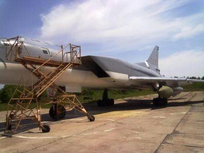 В Украине масштабная воздушная тревога. Взлетели российские Ту-22, запущены "Калибры" и Shahed. В Одессе и Днепропетровской области раздались взрывы