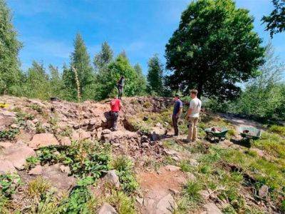 Во Франции археологи обнаружили замок Пурпуркопф возрастом более 1 тыс. лет – фото и видео