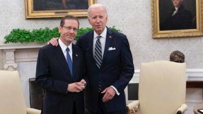 Свита президента Израиля едва не заразила Белый дом коронавирусом