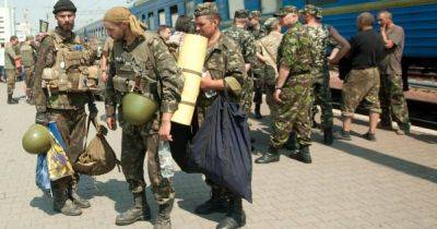 Зеленский подписал закон о праве на демобилизацию: кто может уволиться из армии