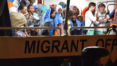 Мигранты на Канарах: спасённые и погибшие