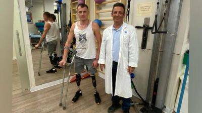 Украинский солдат без обеих ног стал звездой соцсетей в Израиле