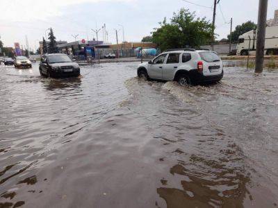 В Одессе из-за сильных ливней 20 июля подтопило несколько микрорайонов города