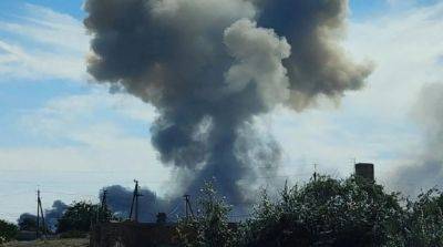 Возле двух аэродромов Крыма прогремели взрывы – СМИ