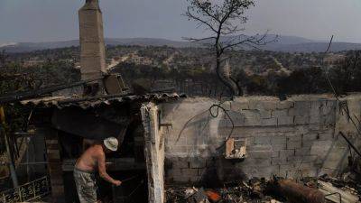 Греция: борьба с огнём на нескольких фронтах