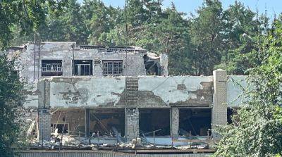 Оккупанты нанесли ракетный удар по Черниговской области, поврежден дом культуры
