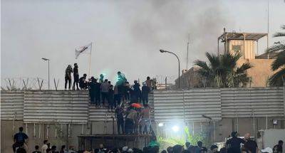 Поджог посольства Швеции в Багдаде. Ирак объявил шведского посла персоной нон-грата