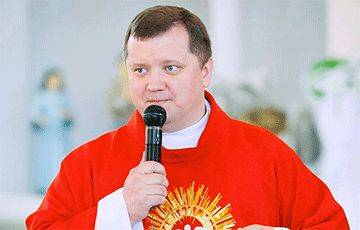 В Лиде задержали католического священника Андрея Зноско
