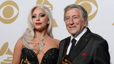 Умер американский певец Тони Беннетт, певший с Леди Гага и Эми Уайнхауз
