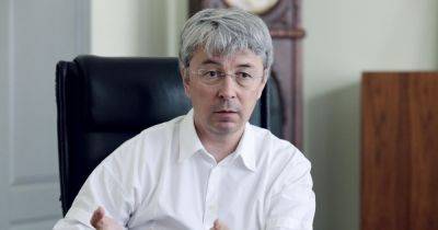 "Принципиальная позиция": глава Минкульта Ткаченко подал заявление об отставке