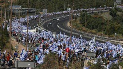Марш на Иерусалим: "Нас не остановят, нужно остановить переворот"