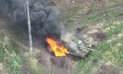 Залужный показал кадры уничтожения врага – видео горящей техники