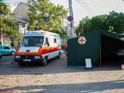 В больницах остаются трое пострадавших в результате ракетного удара по Одессе. Минобороны РФ заявило, что в городе готовились "теракты" против России