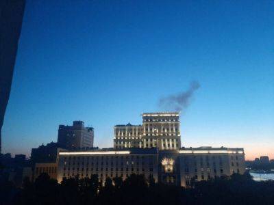 Дроны над москвой: Грозев заявил, что рядом с местом падения - секретные объекты ГРУ
