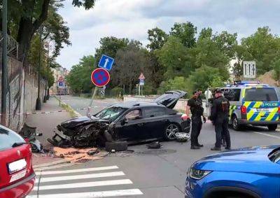 В Праге иностранец на «Порше» устроил погоню с полицией: видео