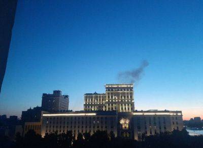 Мощный прилет по москве: беспилотник "приземлился" рядом с минобороны оккупантов. Фото, видео
