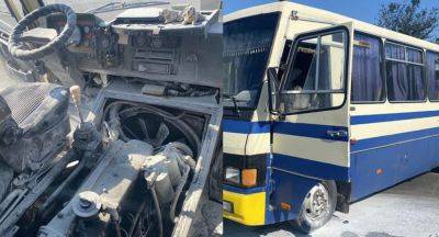 В Одесской области военные потушили загоревшийся во время движения автобус