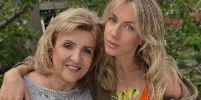 Алеся Никитюк - Леся Никитюк - Приехала в Ирпень. Леся Никитюк навестила маму, которая проходит лечение из-за проблем с сердцем - nv.ua - Украина