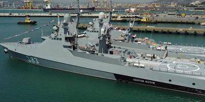 В РФ заявили об атаке морских дронов на патрульный корабль в Черном море