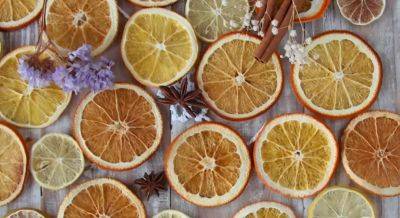Для декора, десертов и для перекуса: как правильно сделать апельсиновые чипсы