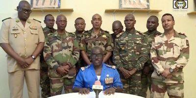 Нигерийские военные объявили о свержении правительства и захвате власти - nv.ua - Украина - Нигер - Бенин - Reuters