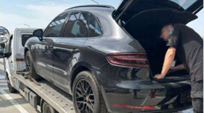 Пытались вывезти Porsche: имущество семьи одесского экс-военкома Борисова арестовали