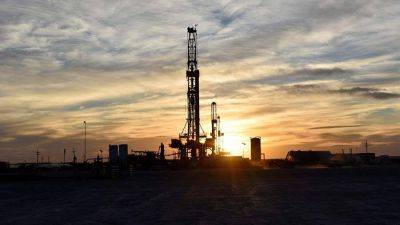 Цена нефти Brent превысила $84 за баррель впервые с 19 апреля