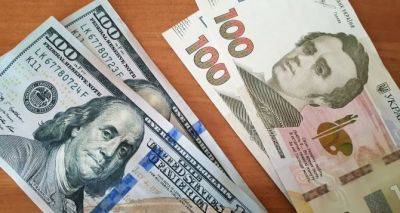 Курс доллара и инфляция: что ждет украинцев в следующие 12 месяцев — банкиры озвучили прогноз