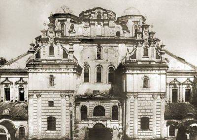 Михайловский собор в 1930-х годах – фото уничтожения храма