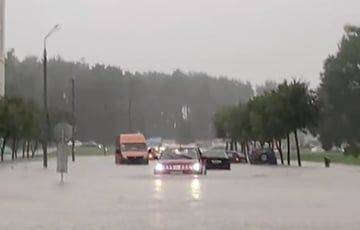 Орша под водой: ливень затопил город и автобусы