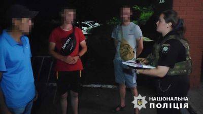 Ограбил 15-летнюю девушку: на Харьковщине задержали бандита
