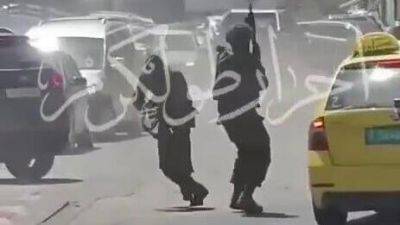 Террорист пытался задавить солдат ЦАХАЛа в Самарии: видео