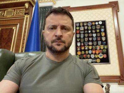 Зеленский сообщил о непубличной подготовке "весомых решений" для украинских защитников