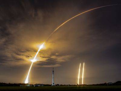 SpaceX запустила в космос самый большой в мире коммерческий спутник - gordonua.com - Украина - Киев - шт.Флорида