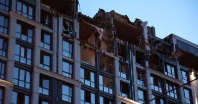 Ракетный удар РФ по Днепру: украинцам показали, как выглядит многоэтажка изнутри (видео)