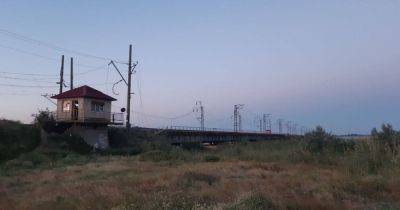 "Успешно": в СтратКоме подтвердили удар по Чонгарскому мосту (фото)