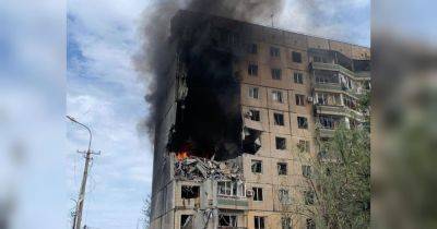 Обстрел врагом многоэтажки в Кривом Роге: увеличилось число пострадавших
