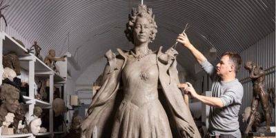 Рядом будут любимые корги. В Великобритании появится первый мемориальный памятник Елизавете II — фото