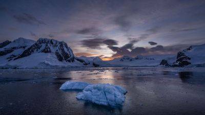Антарктика не досчиталась льда, площадью более 4 Украины