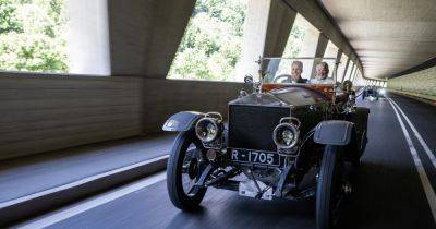 Тряхнули стариной: столетние Rolls-Royce преодолели 2600 км в сложном горном ралли (видео) - focus.ua - Украина - Англия - Львов