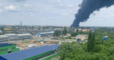 Взрыв на нефтебазе в Воронеже: OSINT-еры получили спутниковые фотографии руин (фото)