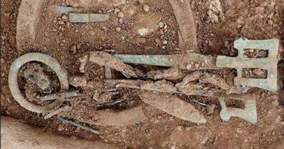 Тайны раскопаны: что на самом деле означают древние англосаксонские кольца из слоновой кости