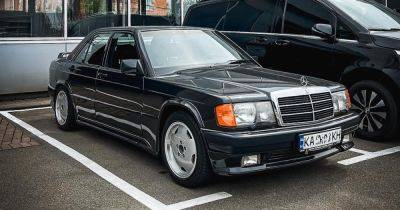 Неприметный раритет: в Киеве заметили уникальный заряженный Mercedes 190 (фото)