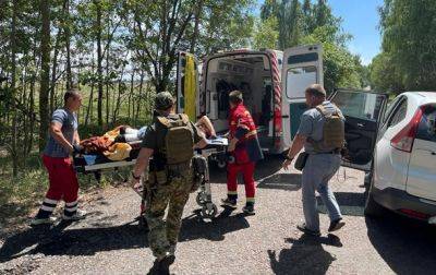 РФ ударила по центру села на Черниговщине: трое раненых