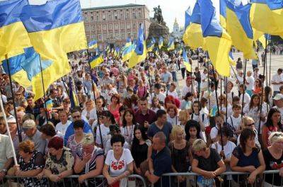 Украинцы существенно снизили запросы, из-за чего почти не изменили оценку своего благосостояния — исследование
