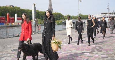 Парижский шик: чем удивила и покорила новая коллекция Chanel (фото, видео)