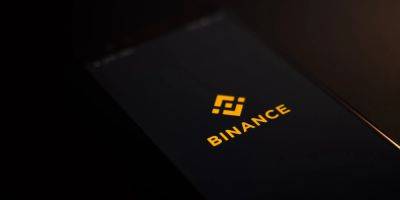 Криптобиржу преследуют проблемы. Binance существенно сокращает присутствие в Европе